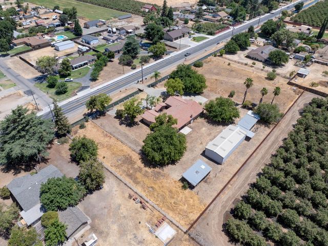 2540 E Childs, Merced, CA 95341