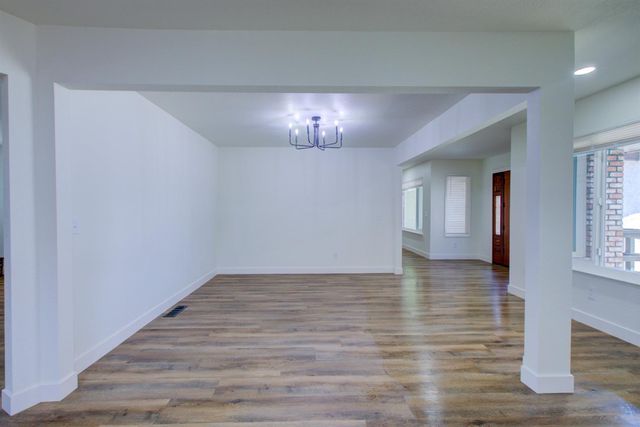 2540 E Childs, Merced, CA 95341