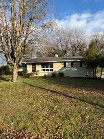 103 W Meade Dr, Lebanon, TN 37087