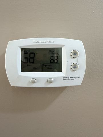 103 W Meade Dr, Lebanon, TN 37087