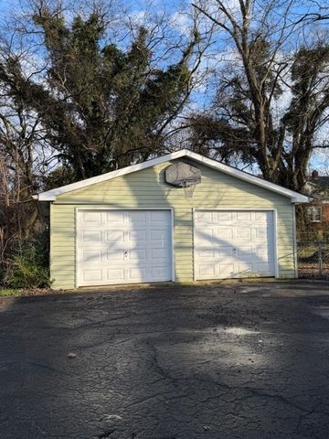 103 W Meade Dr, Lebanon, TN 37087