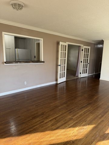 103 W Meade Dr, Lebanon, TN 37087