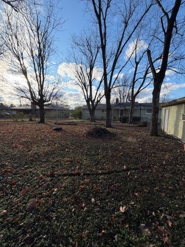 103 W Meade Dr, Lebanon, TN 37087