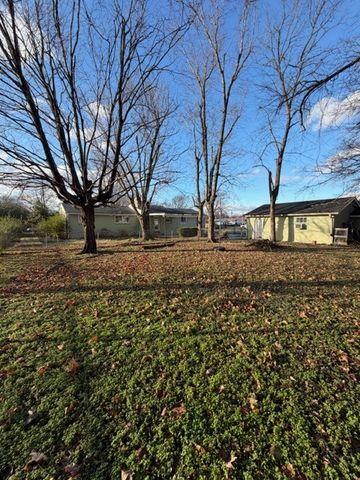 103 W Meade Dr, Lebanon, TN 37087