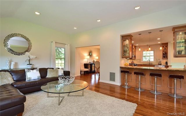 9 Franklin Avenue, Rye, NY 10580