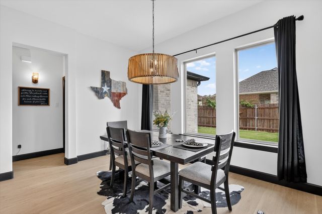 1740 Reverie Road, Burleson, TX 76028