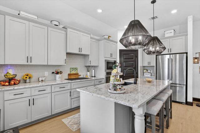 1740 Reverie Road, Burleson, TX 76028