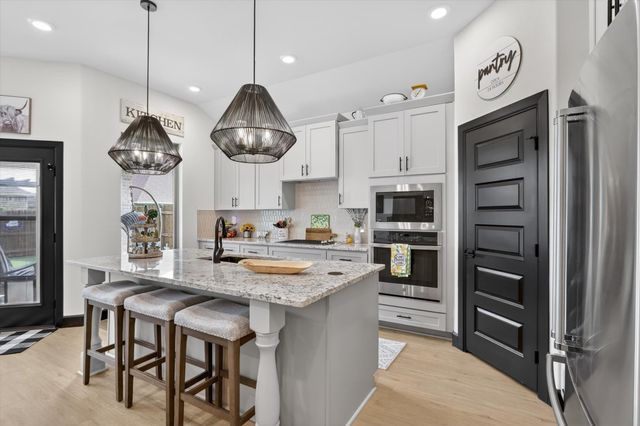 1740 Reverie Road, Burleson, TX 76028