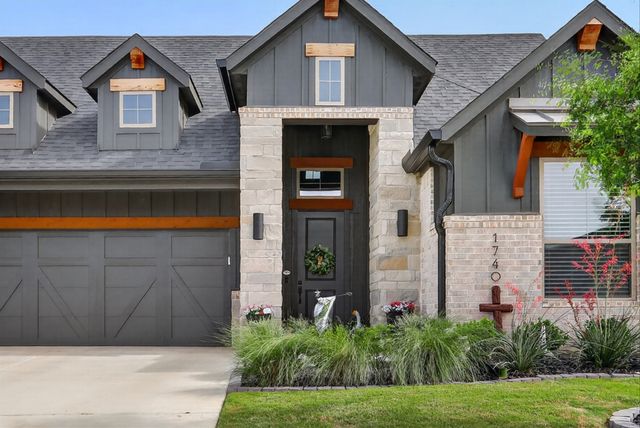 1740 Reverie Road, Burleson, TX 76028