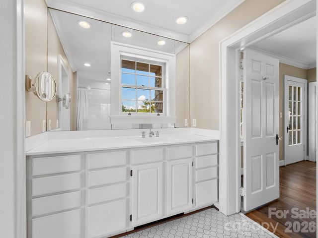 41 Malvern Walk, Asheville, NC 28806