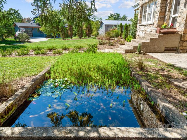 41 Malvern Walk, Asheville, NC 28806