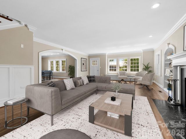 41 Malvern Walk, Asheville, NC 28806