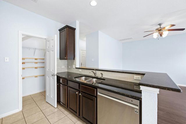 1900 Little Elm TRL 89, Cedar Park, TX 78613