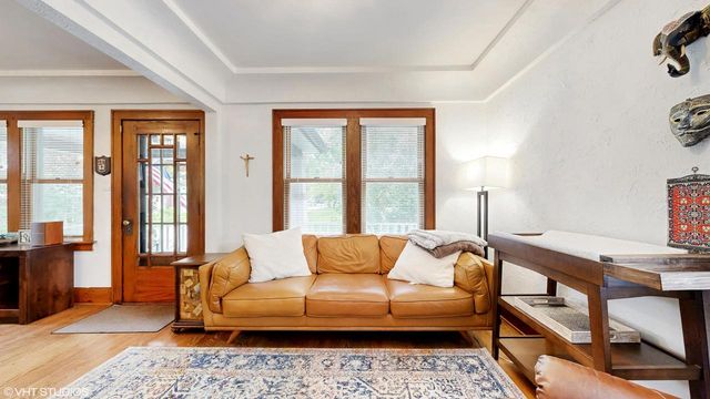 2402 N 114th STREET, Wauwatosa, WI 53226