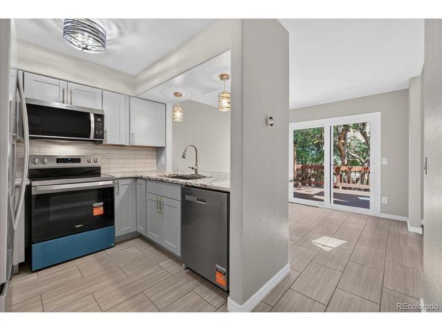 3708 S Ensenada St, Aurora, CO 80013
