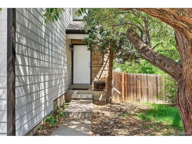 3708 S Ensenada St, Aurora, CO 80013