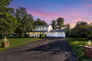 14 Kerry Lane, Kingston, NY 12401