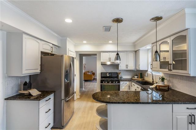 655 Cranberry Court, Roswell, GA 30076