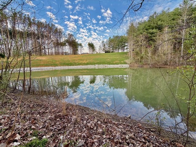 1 Captains Way, Somerset, KY 42503