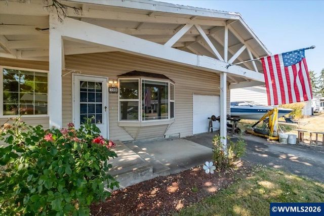 709 28th Av SE, Albany, OR 97322