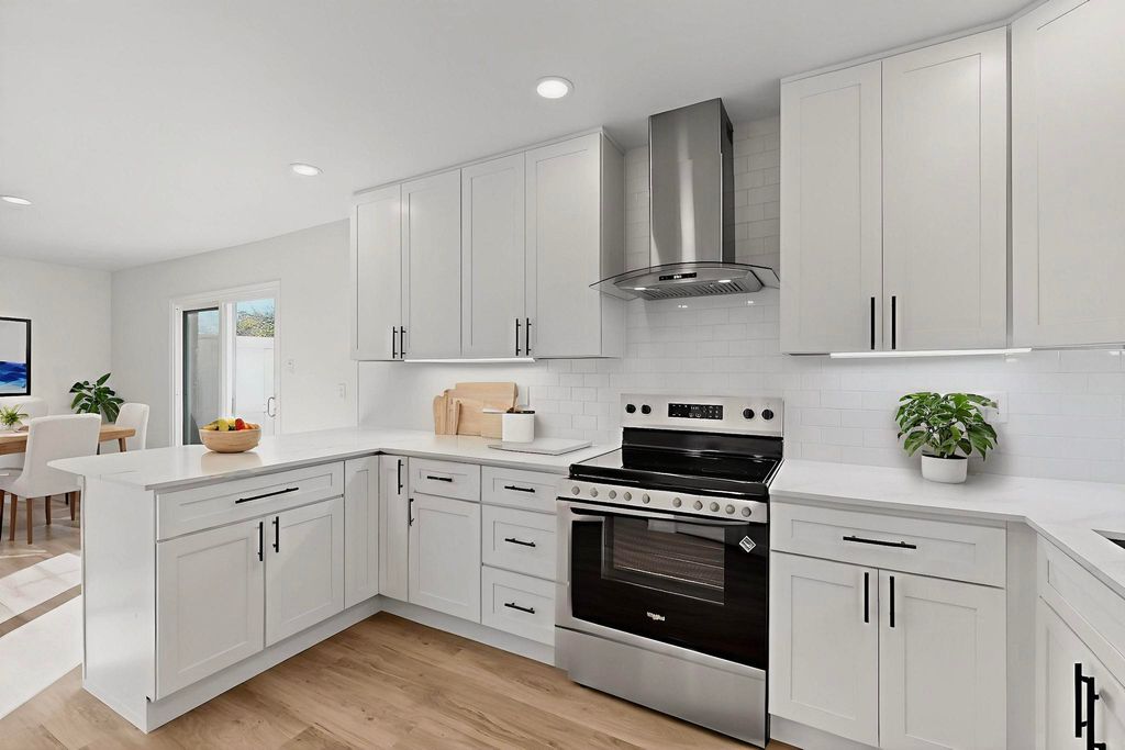 5731 Harvest Hill Road 1044, Dallas, TX 75230