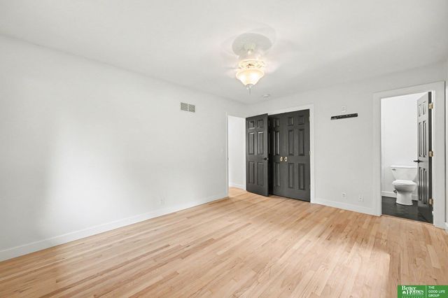 11418 Pierce Street, Omaha, NE 68144