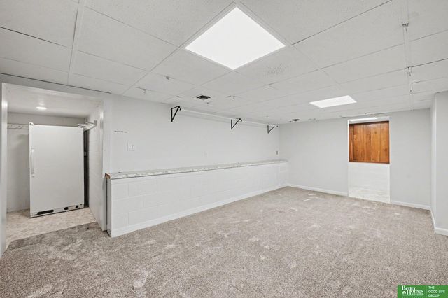 11418 Pierce Street, Omaha, NE 68144