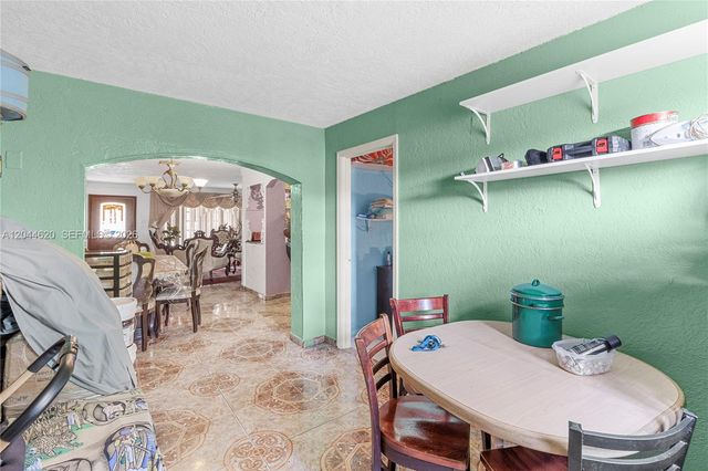 1157 NW 45th Ter, Lauderhill, FL 33313