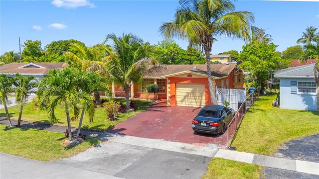 1157 NW 45th Ter, Lauderhill, FL 33313