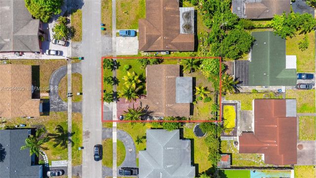 1157 NW 45th Ter, Lauderhill, FL 33313
