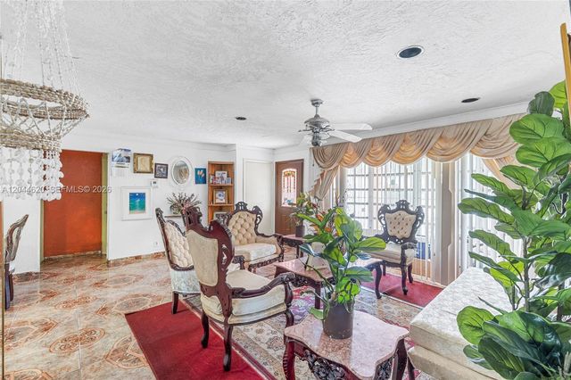 1157 NW 45th Ter, Lauderhill, FL 33313