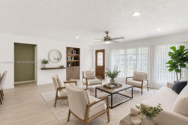 1157 NW 45th Ter, Lauderhill, FL 33313
