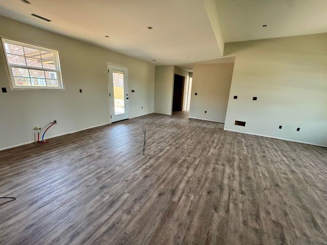 118 Bow Bridge Drive, Berea, KY 40403