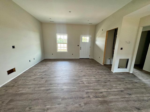 118 Bow Bridge Drive, Berea, KY 40403
