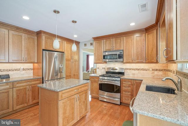 14 FILLY WAY, Sewell, NJ 08080