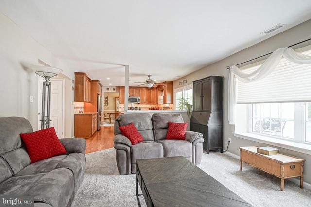 14 FILLY WAY, Sewell, NJ 08080