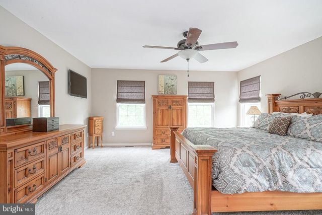 14 FILLY WAY, Sewell, NJ 08080