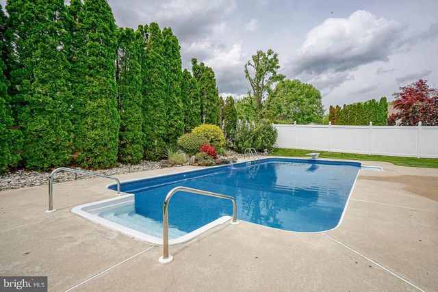 14 FILLY WAY, Sewell, NJ 08080