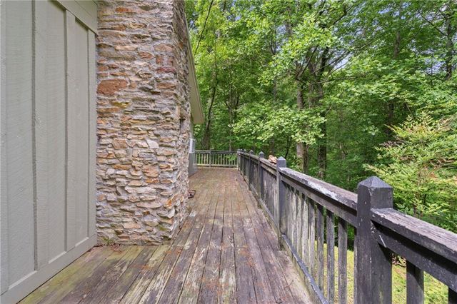 283 Ash Circle, Waleska, GA 30183