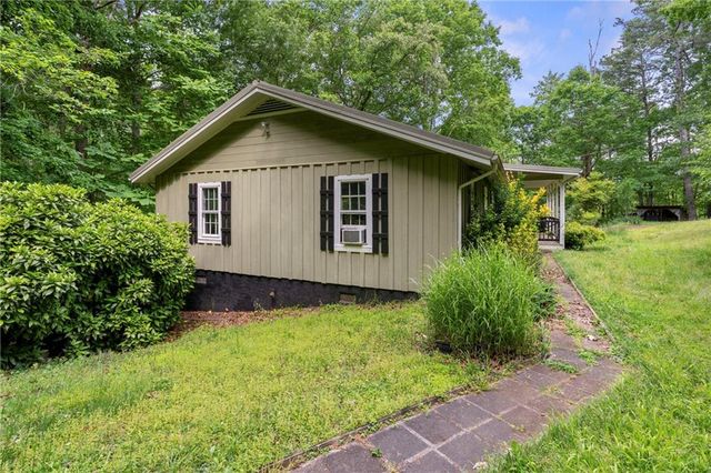283 Ash Circle, Waleska, GA 30183