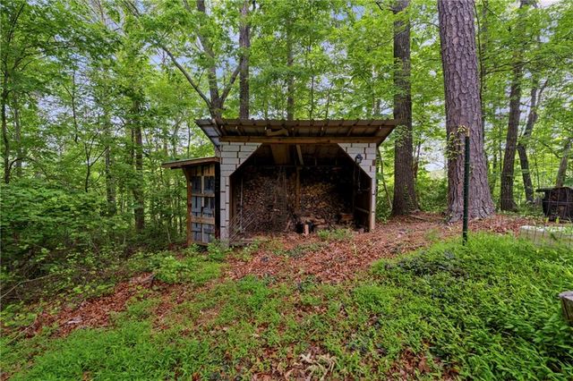 283 Ash Circle, Waleska, GA 30183