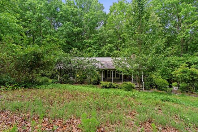 283 Ash Circle, Waleska, GA 30183