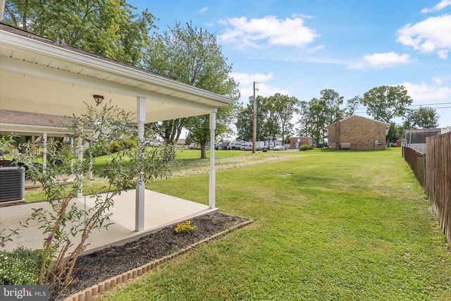 409 TURKEY RD, Mcsherrystown, PA 17344