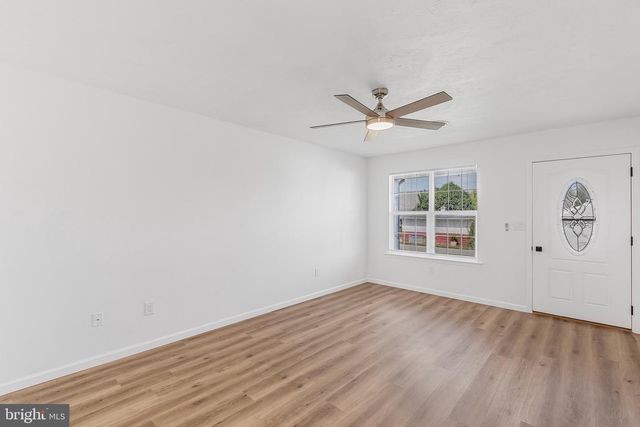 409 TURKEY RD, Mcsherrystown, PA 17344