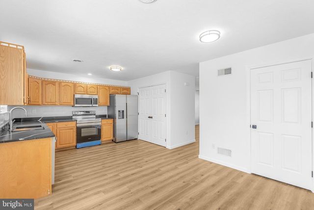 409 TURKEY RD, Mcsherrystown, PA 17344