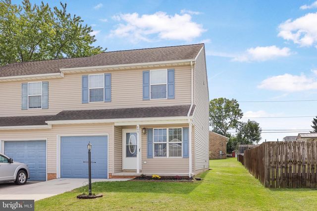 409 TURKEY RD, Mcsherrystown, PA 17344