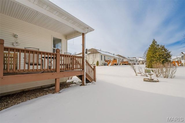 247 Pigeon Drive V, Lake St Louis, MO 63367