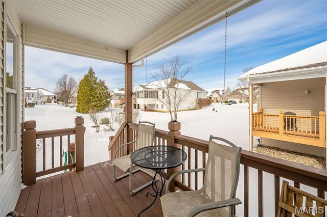 247 Pigeon Drive V, Lake St Louis, MO 63367