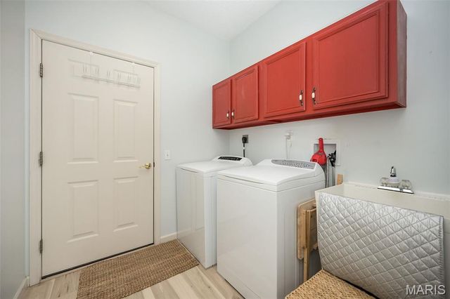 247 Pigeon Drive V, Lake St Louis, MO 63367