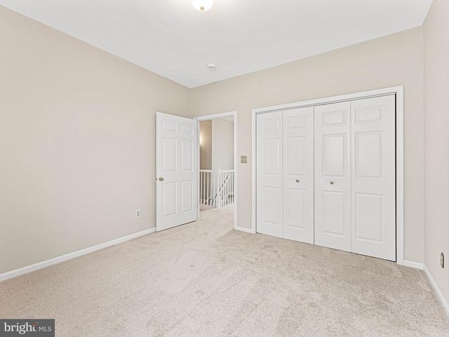 561 UHLER AVE, Burlington, NJ 08016